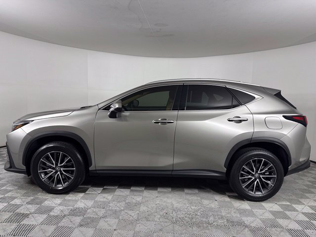 Used 2024 Lexus NX 350 AWD image 3