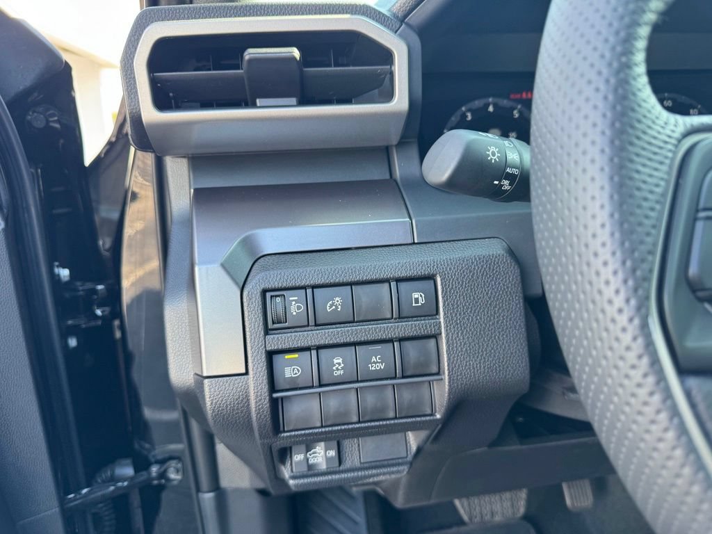Used 2026 Toyota Tacoma TRD Off-Road AWD/4WD image 15