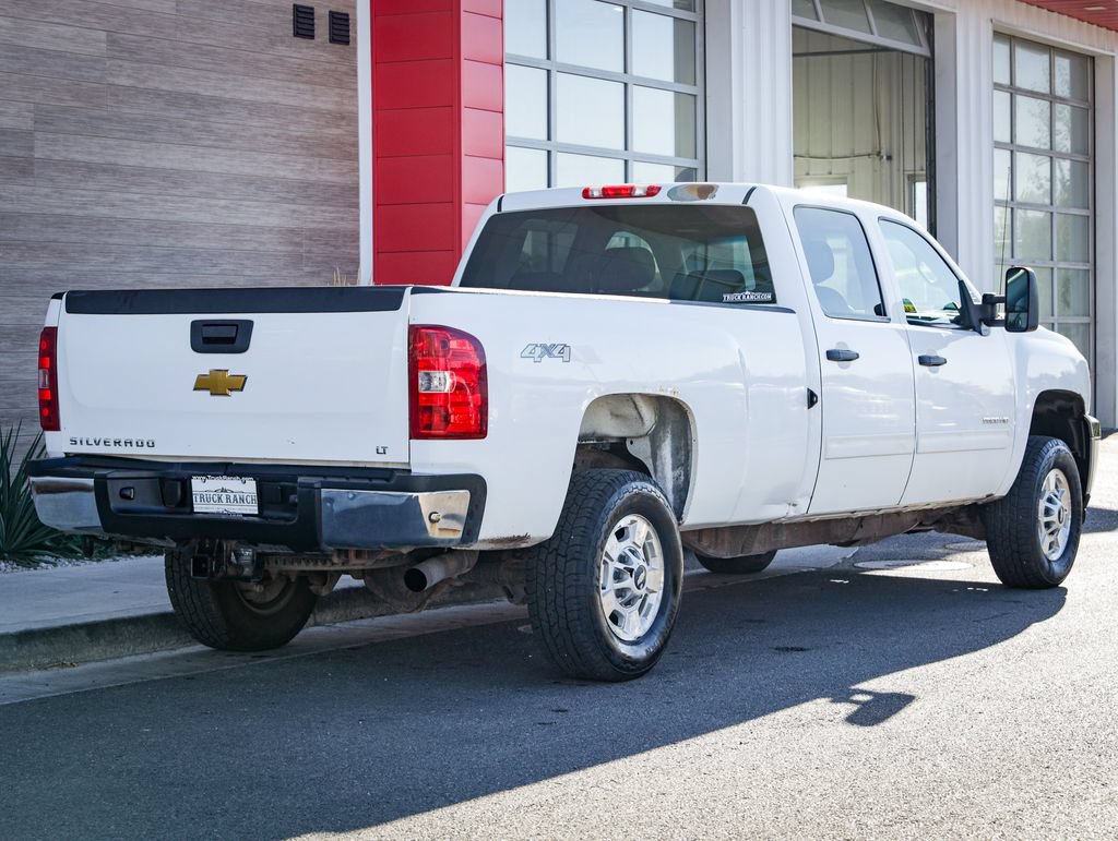 Used 2014 Chevrolet Silverado 2500 LT AWD/4WD image 3