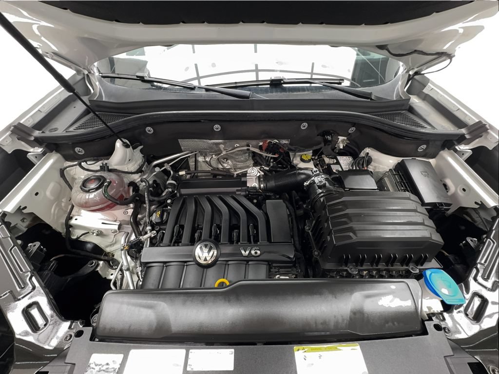 Used 2021 Volkswagen Atlas SE w/ Towing Package FWD image 18