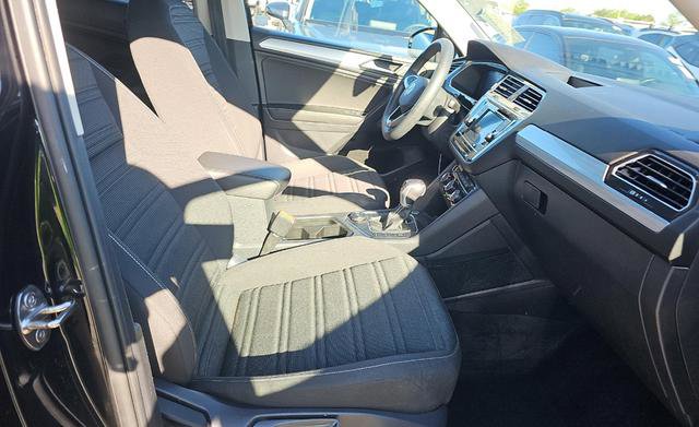 Used 2022 Volkswagen Tiguan S AWD/4WD image 9