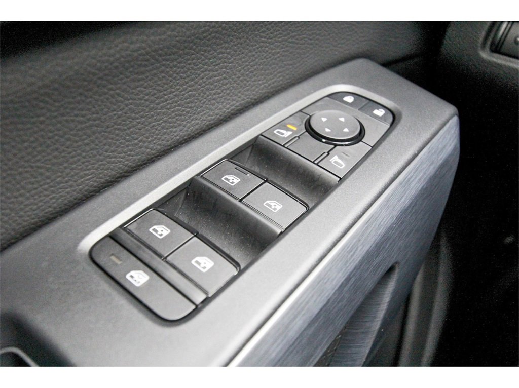 Used 2025 Nissan Pathfinder Rock Creek image 19