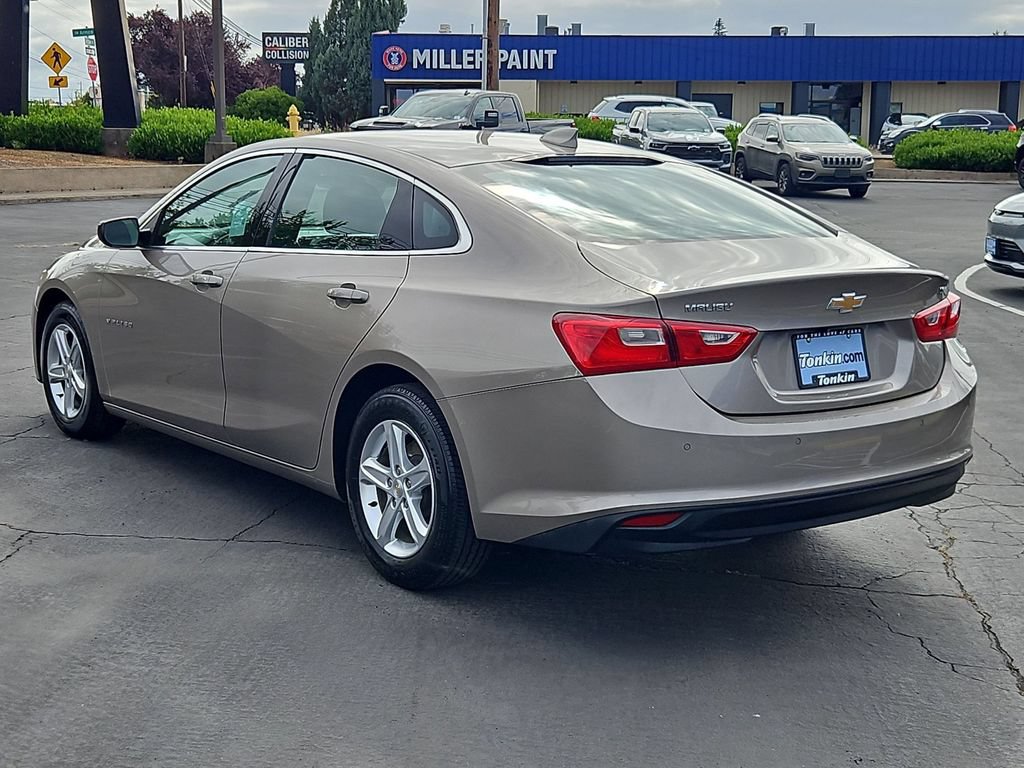 Used 2024 Chevrolet Malibu LT FWD image 4