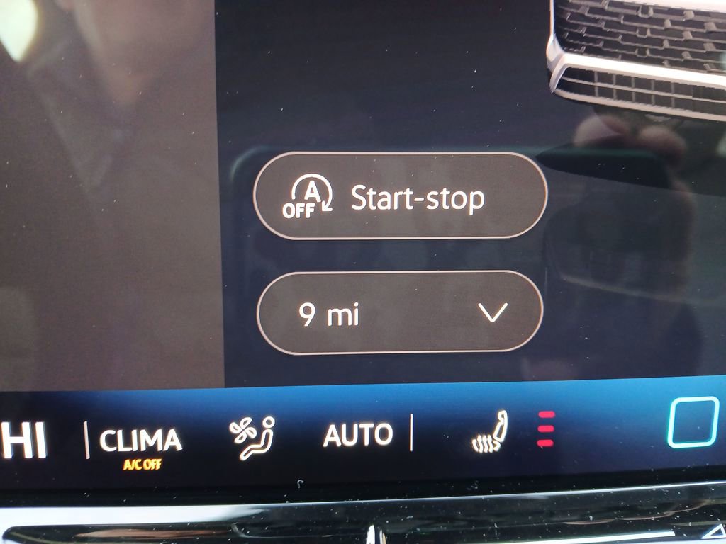 New 2026 Volkswagen Tiguan SE R-Line image 16