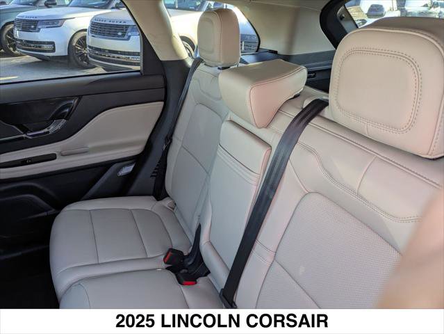 New 2025 Lincoln Corsair Reserve image 13