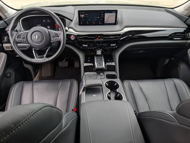 Certified 2023 Acura MDX FWD w/ Technology Package image 9
