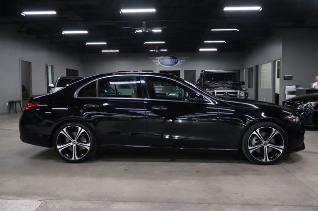 Used 2022 Mercedes-Benz C 300 Sedan image 6
