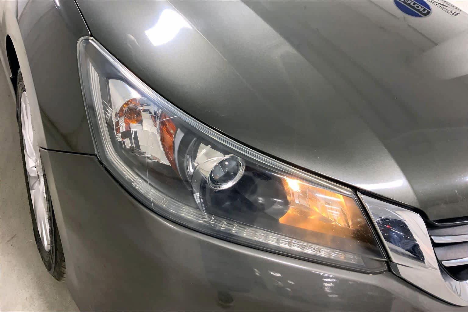 Used 2015 Honda Accord EX-L image 27