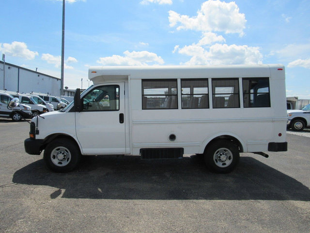 Used 2007 Chevrolet Express 3500 w/ School Bus Package RWD image 6