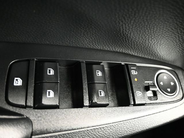 Used 2024 Kia Seltos S FWD image 31
