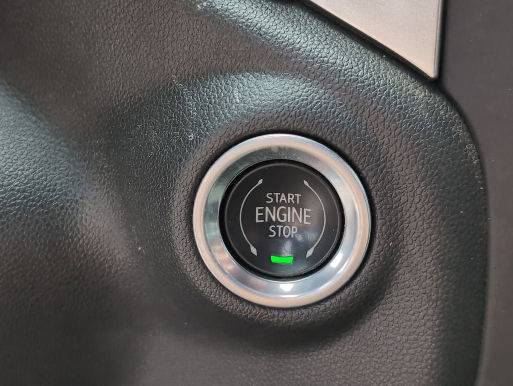 Used 2021 Chevrolet Silverado 1500 LT RWD image 22