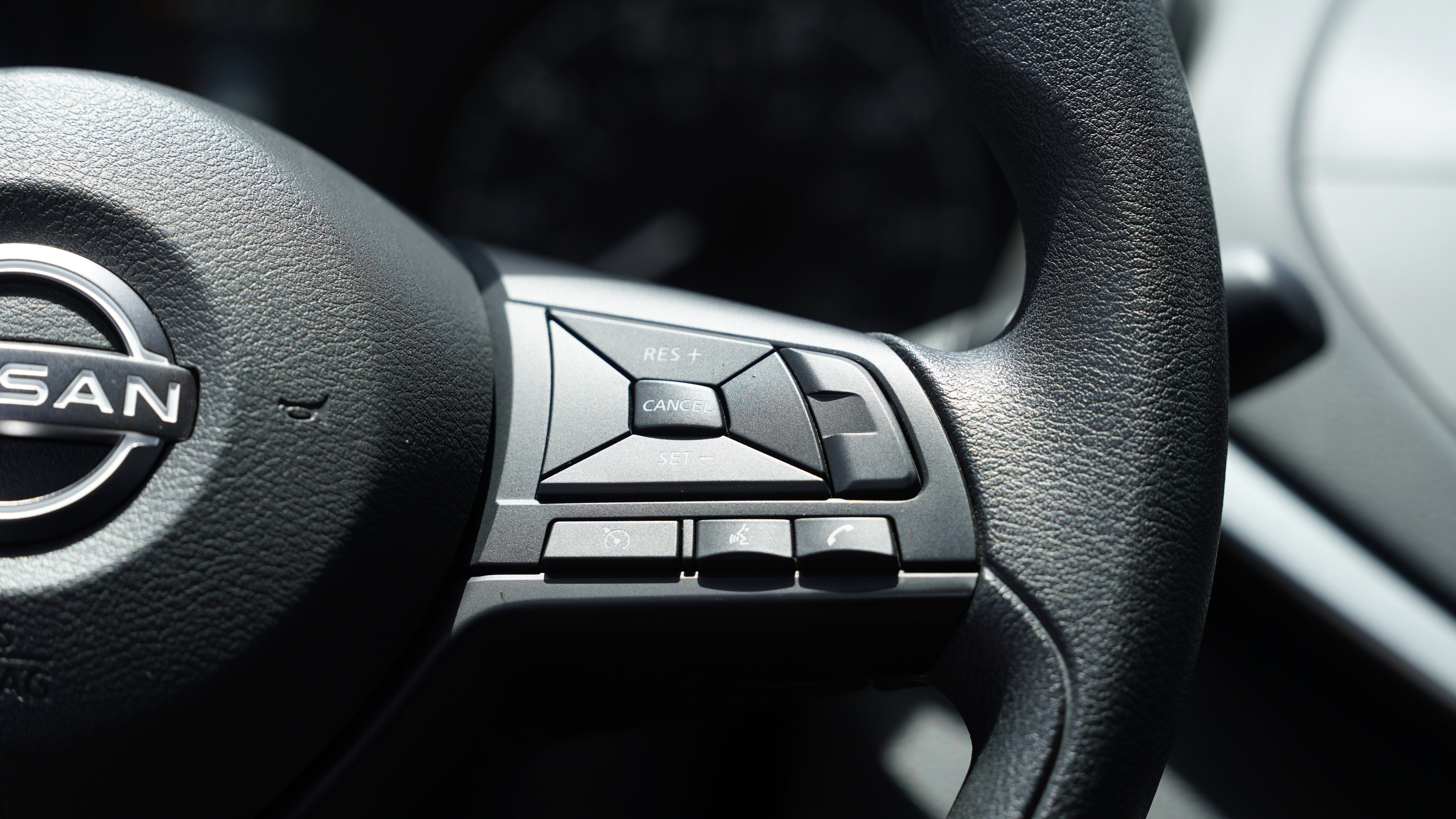 Used 2025 Nissan Altima 2.5 S FWD image 18