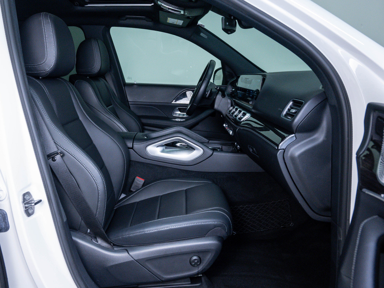 Used 2021 Mercedes-Benz GLE 350 4MATIC image 10