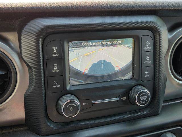 Certified 2018 Jeep Wrangler Unlimited Sport S AWD/4WD image 21