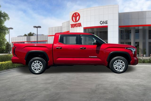 Used 2023 Toyota Tundra SR5 w/ SR5 Convenience Package AWD/4WD image 3