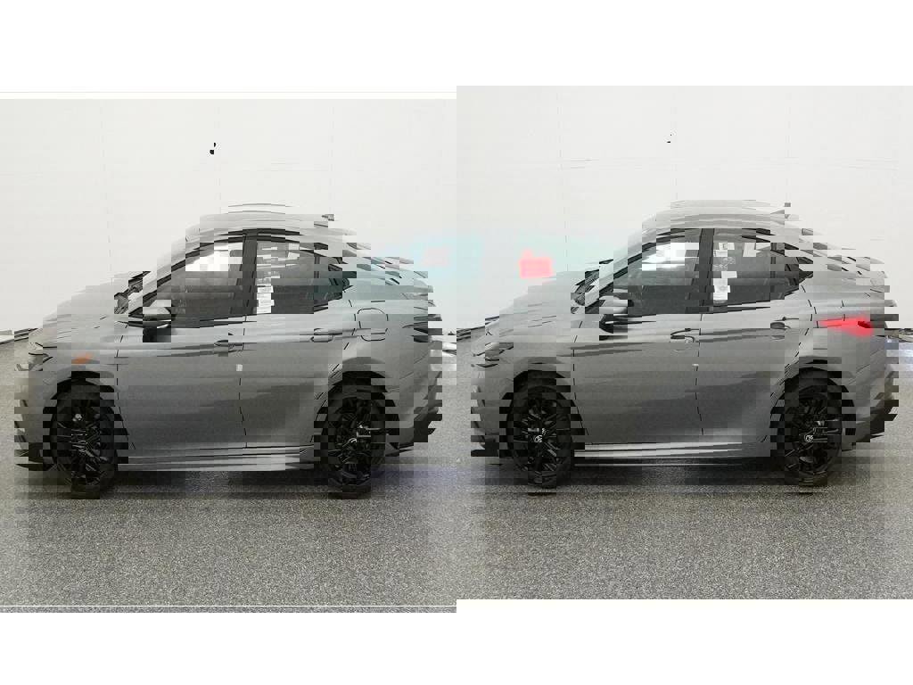 New 2026 Toyota Camry SE image 3