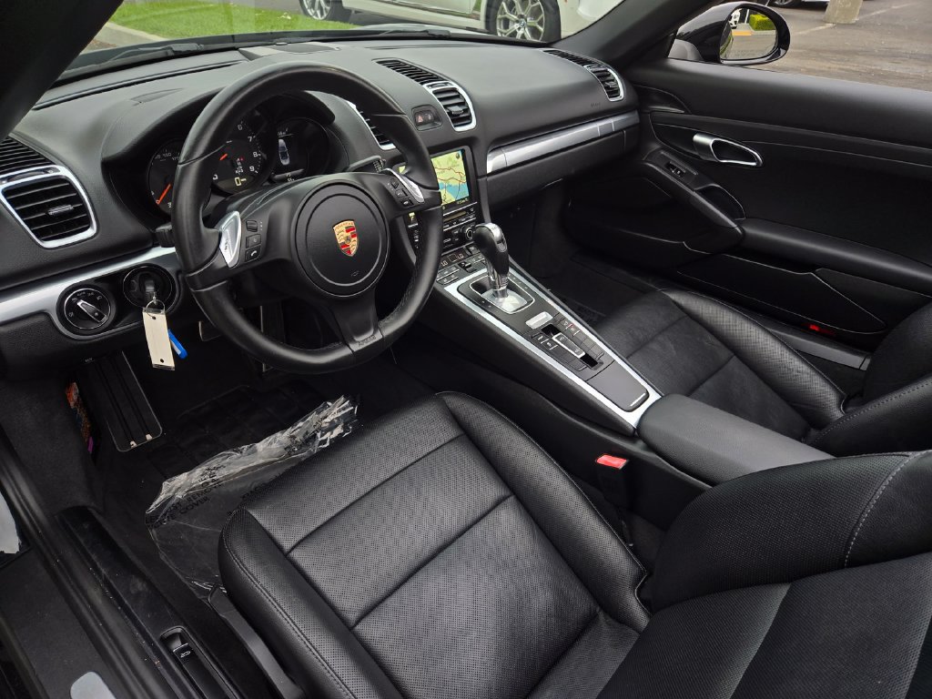 Used 2015 Porsche Boxster RWD image 12