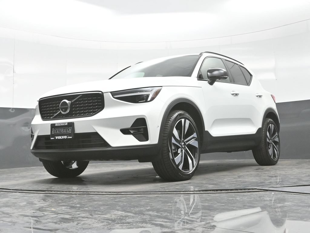 New 2026 Volvo XC40 B5 Ultra w/ Protection Package Premier AWD/4WD image 25