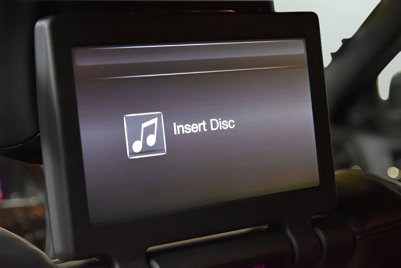 Used 2020 Dodge Durango R/T w/ Technology Group image 35