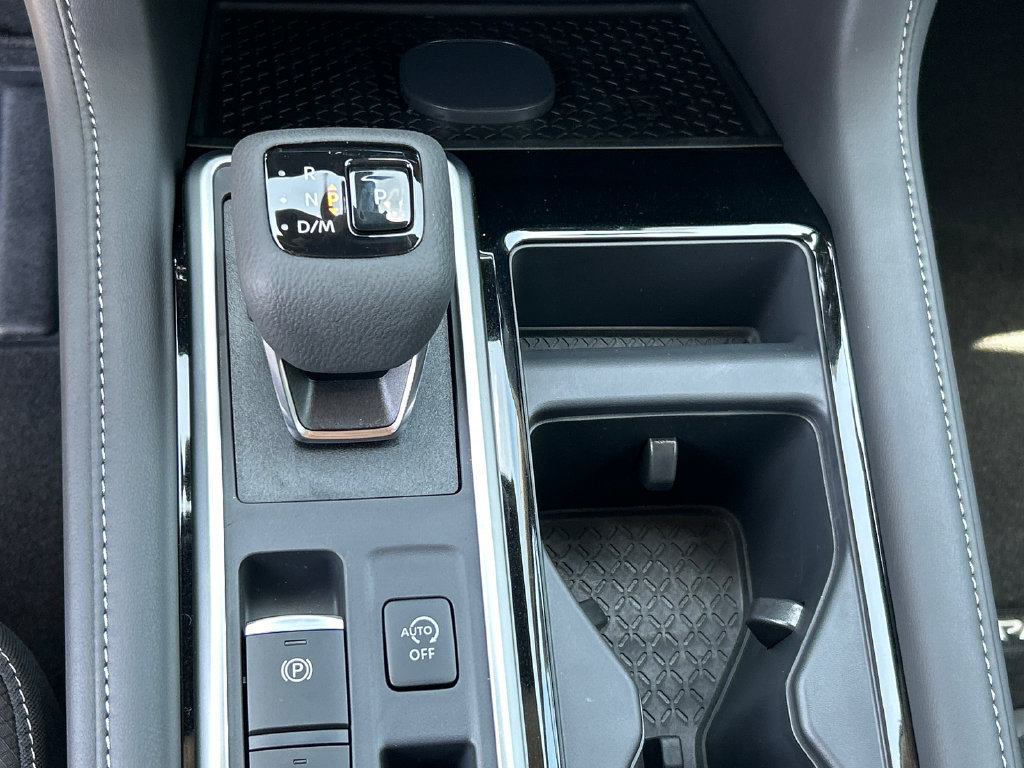 New 2026 Nissan Pathfinder SL FWD image 24