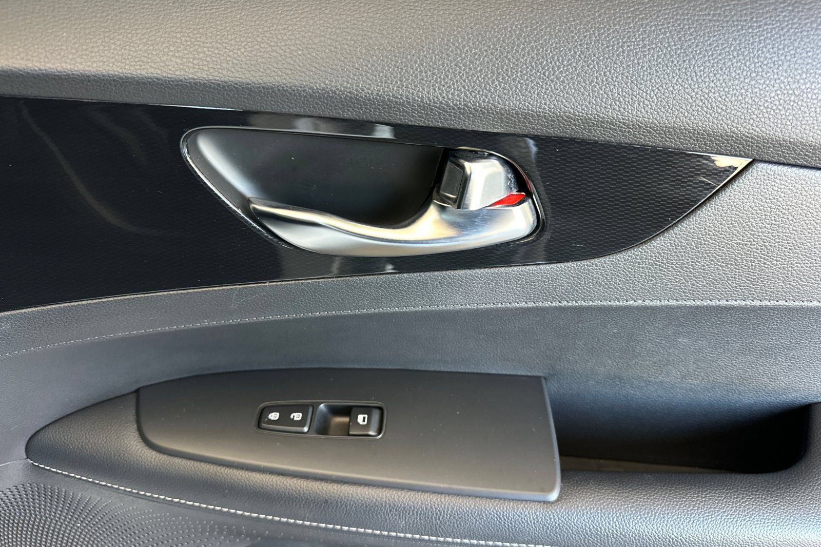 Certified 2020 Kia Forte GT-Line w/ GT-Line Premium Package FWD image 18