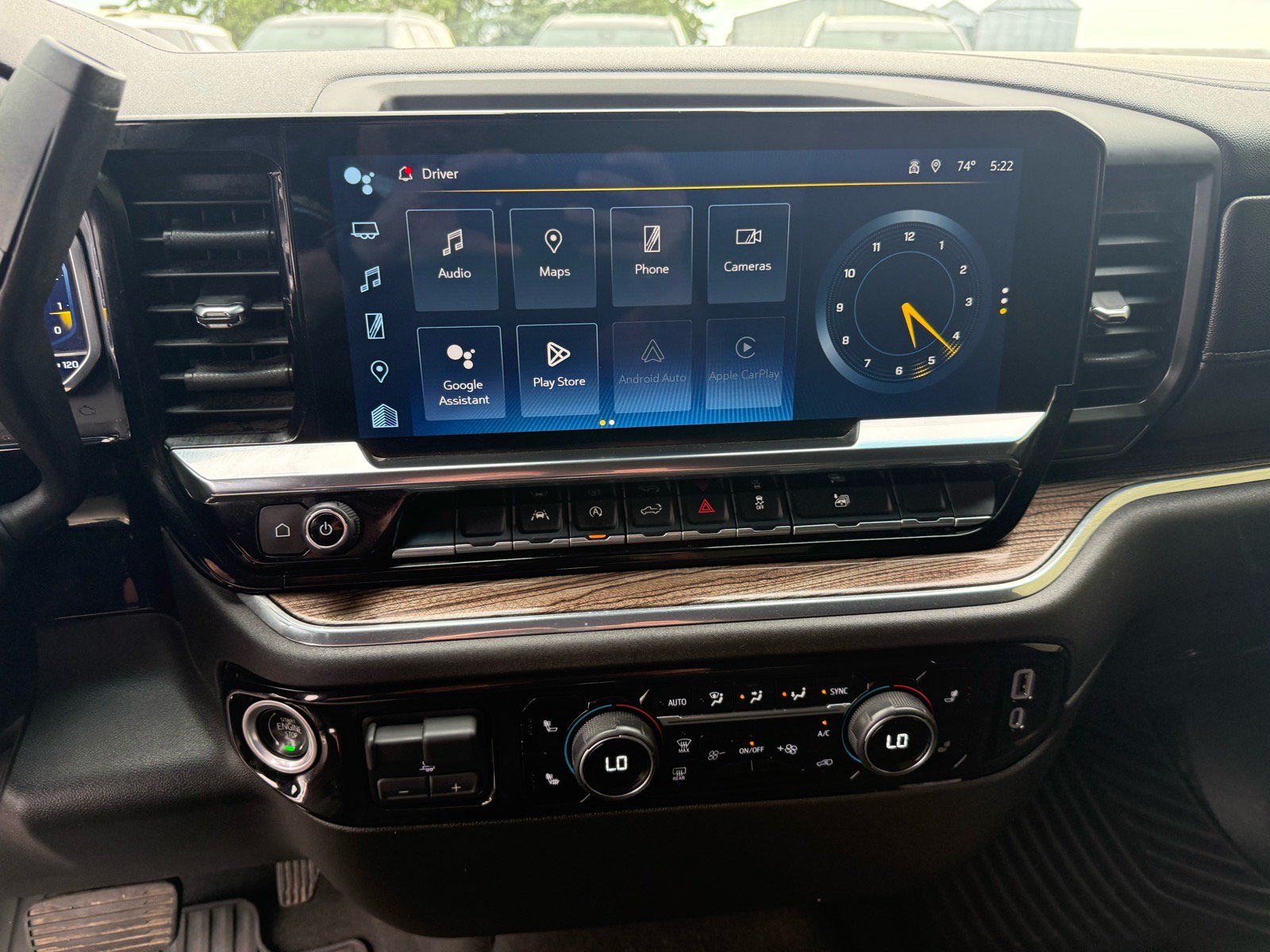 Used 2023 Chevrolet Silverado 1500 LT AWD/4WD image 17