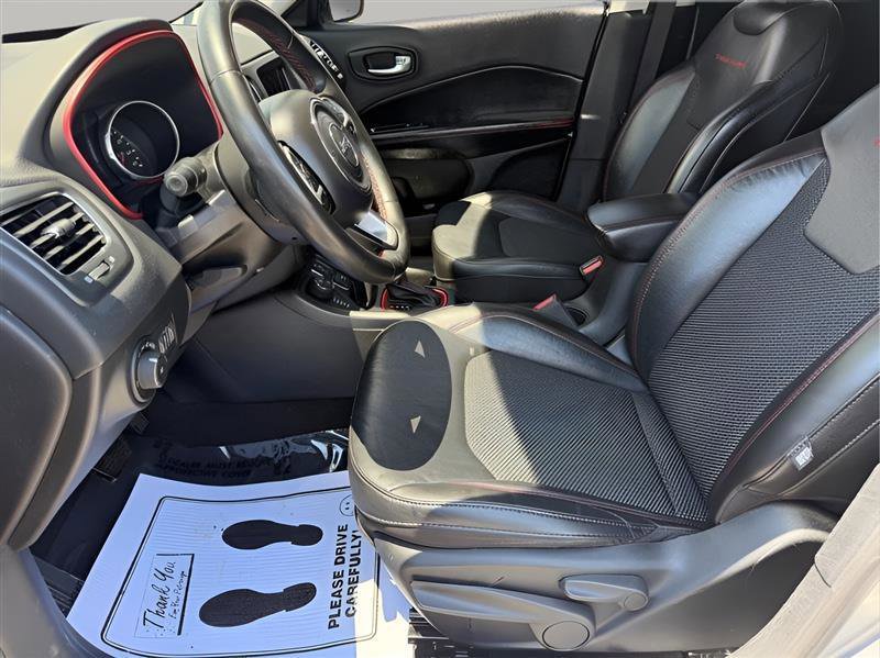 Used 2021 Jeep Compass Trailhawk AWD/4WD image 19