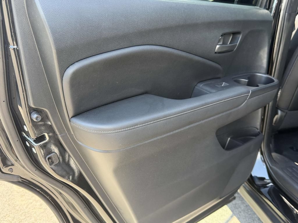 Used 2023 Honda Passport EX-L image 12