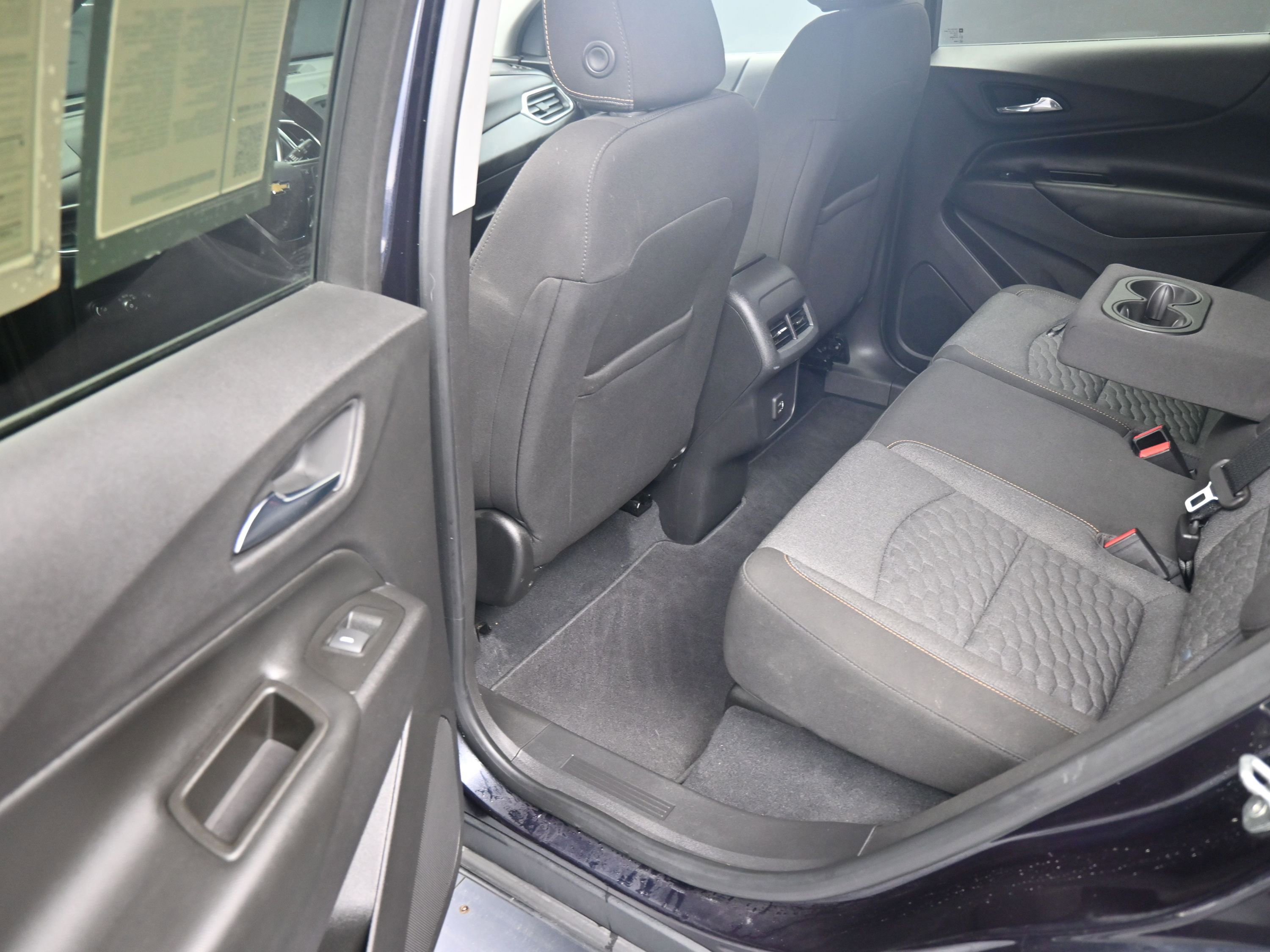 Used 2020 Chevrolet Equinox LT image 17