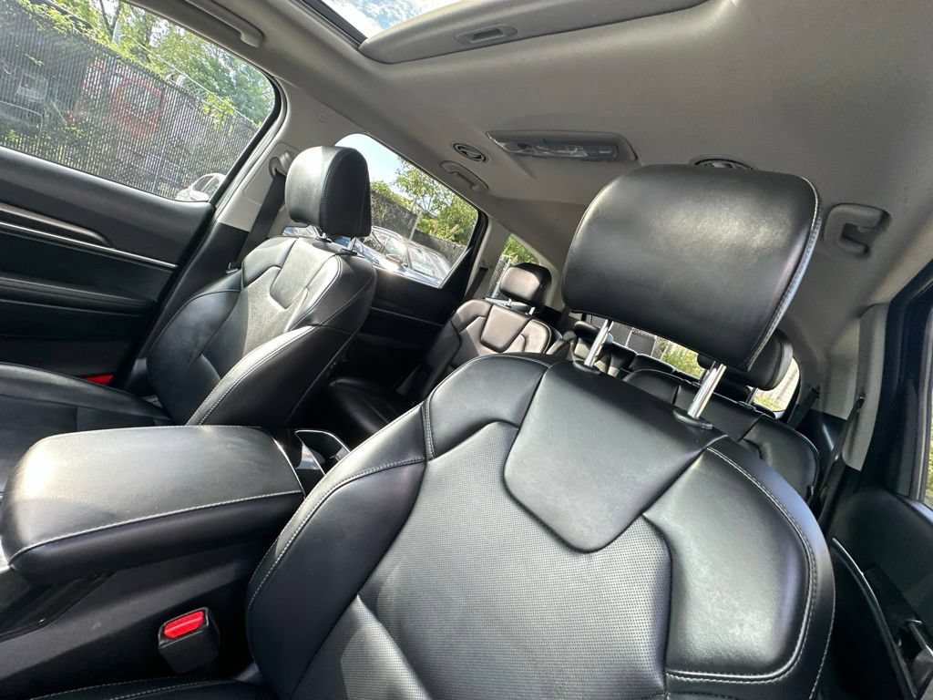 Used 2024 Kia Telluride S w/ S Sunroof Package AWD/4WD image 9