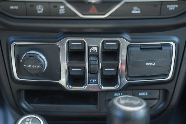 Used 2021 Jeep Wrangler Unlimited Sport AWD/4WD image 14