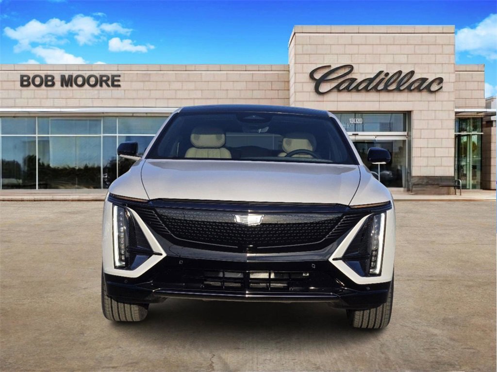 New 2025 Cadillac Lyriq Sport image 2