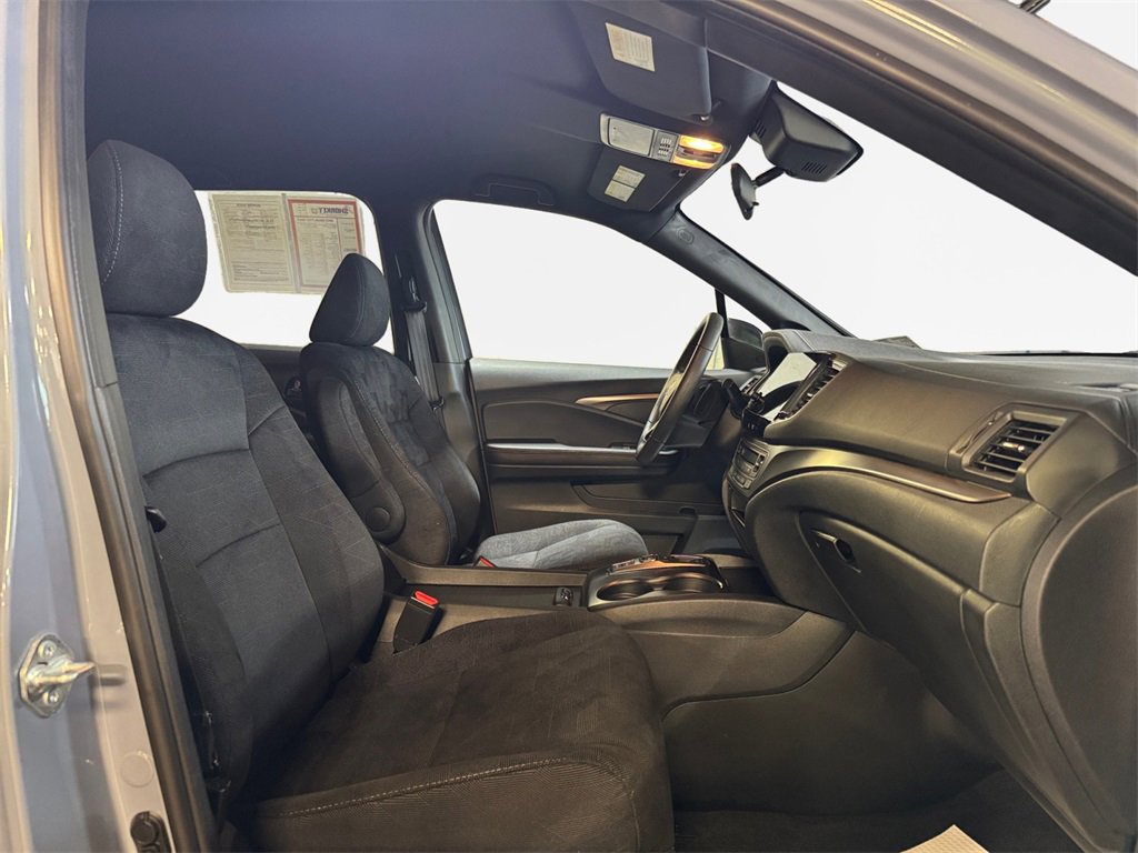 Used 2022 Honda Pilot Sport image 26