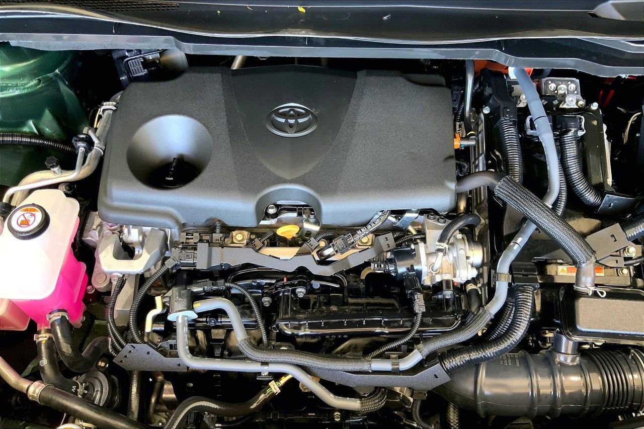 Used 2024 Toyota Sienna LE image 32