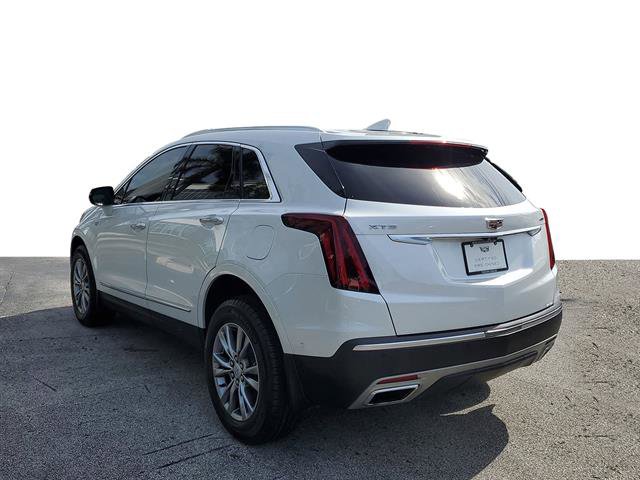 Certified 2023 Cadillac XT5 Premium Luxury w/ Technology Package FWD image 3