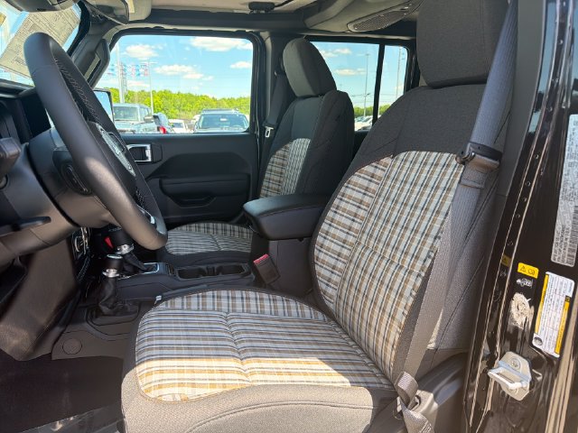 New 2026 Jeep Wrangler Unlimited Sport AWD/4WD image 10