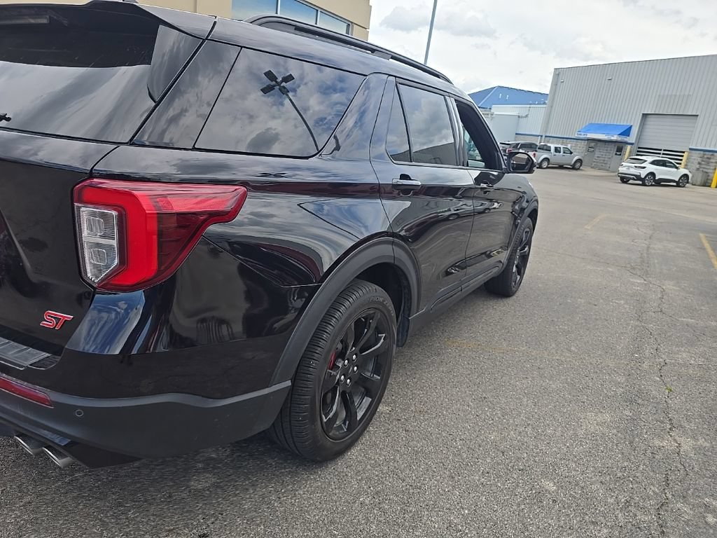 Used 2023 Ford Explorer ST w/ Equipment Group 401A AWD/4WD image 3