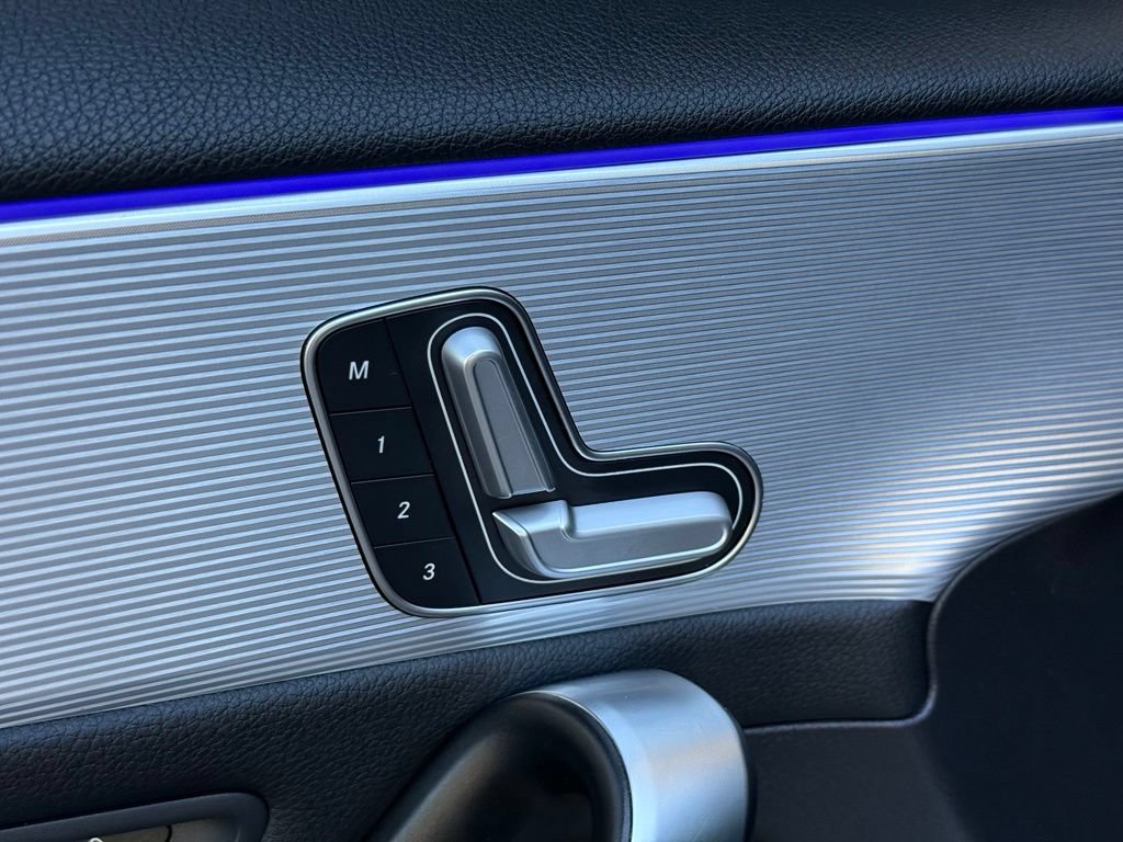 Certified 2022 Mercedes-Benz A 220 image 4