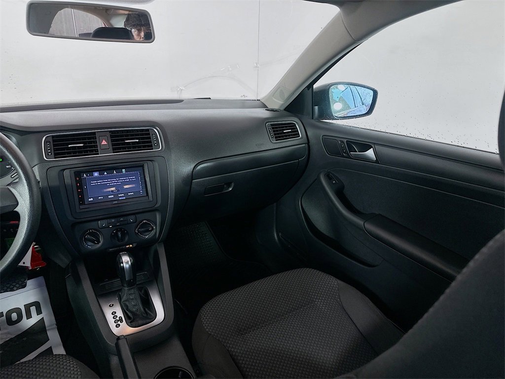 Used 2014 Volkswagen Jetta TDI image 22