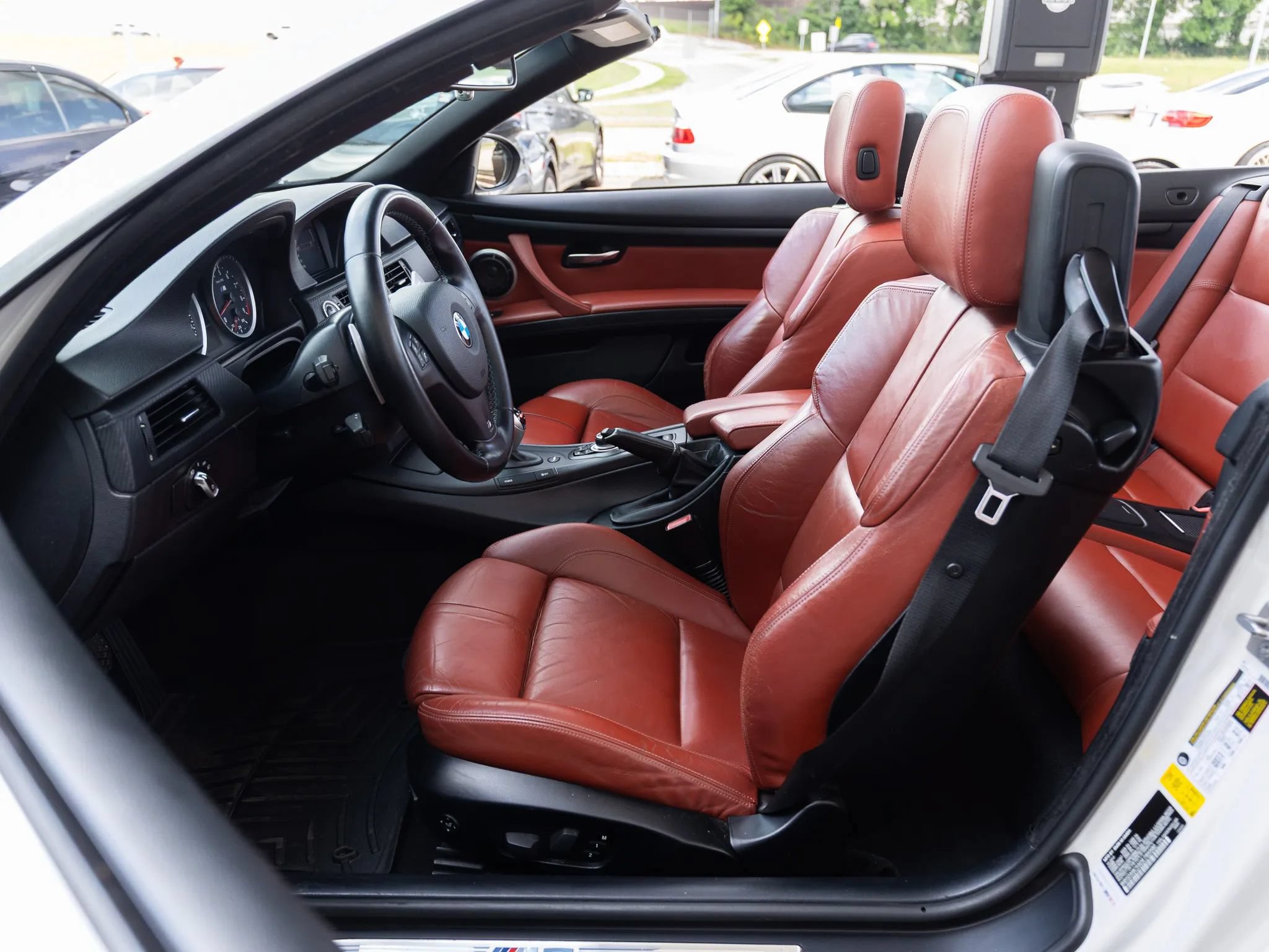 Used 2013 BMW M3 Convertible RWD image 23