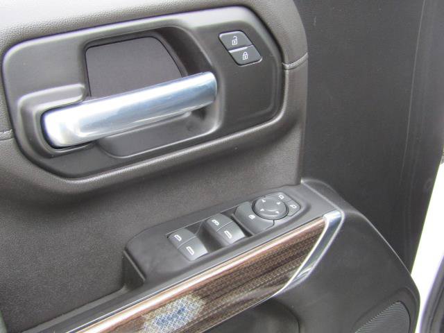 Used 2020 Chevrolet Silverado 1500 LT Trail Boss w/ Convenience Package AWD/4WD image 16