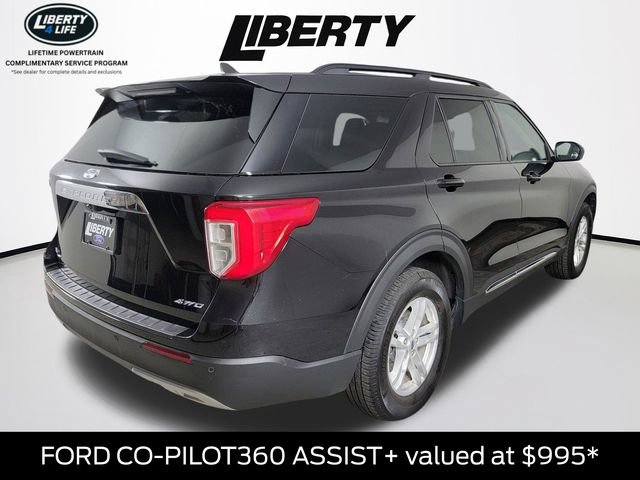 Certified 2022 Ford Explorer XLT w/ Equipment Group 202A AWD/4WD image 4