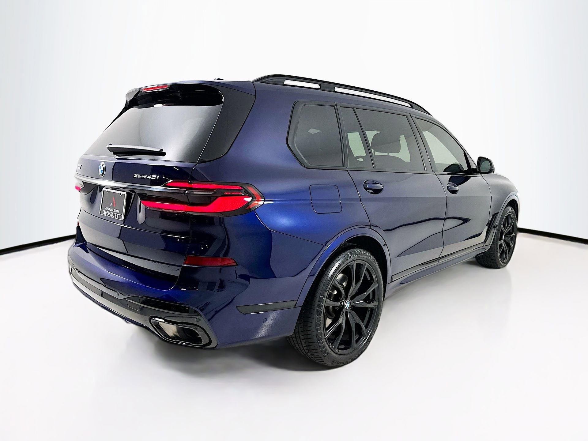 Used 2024 BMW X7 xDrive40i w/ M Sport Package image 8