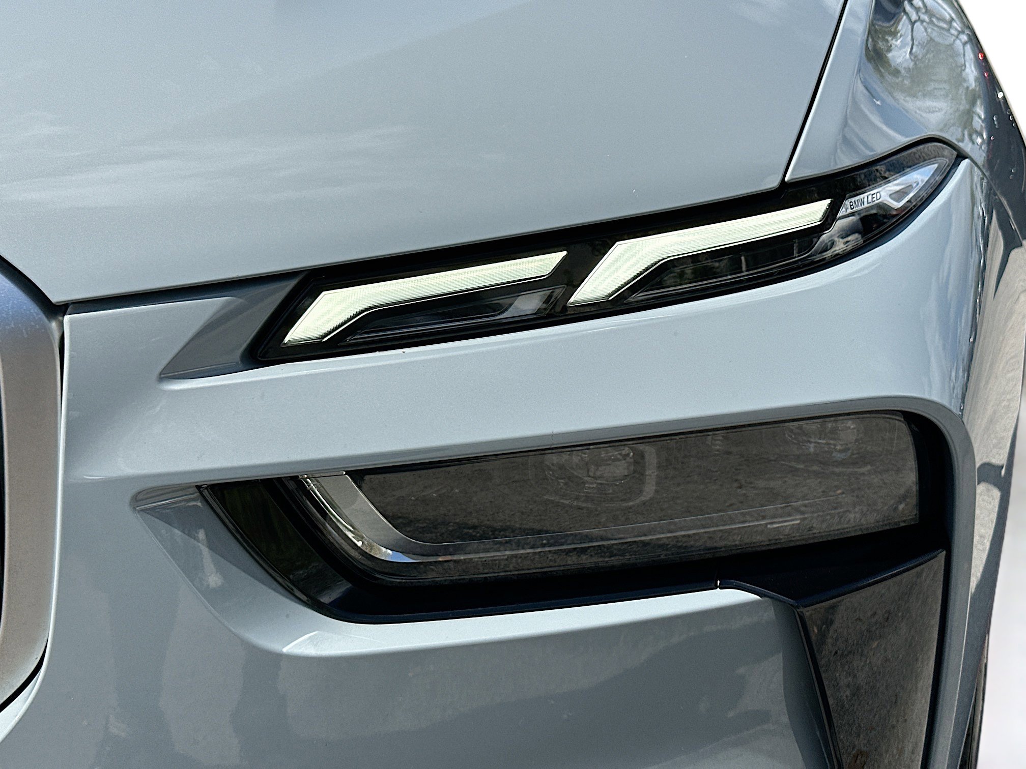 Certified 2024 BMW X7 M60i w/ Executive Package image 33