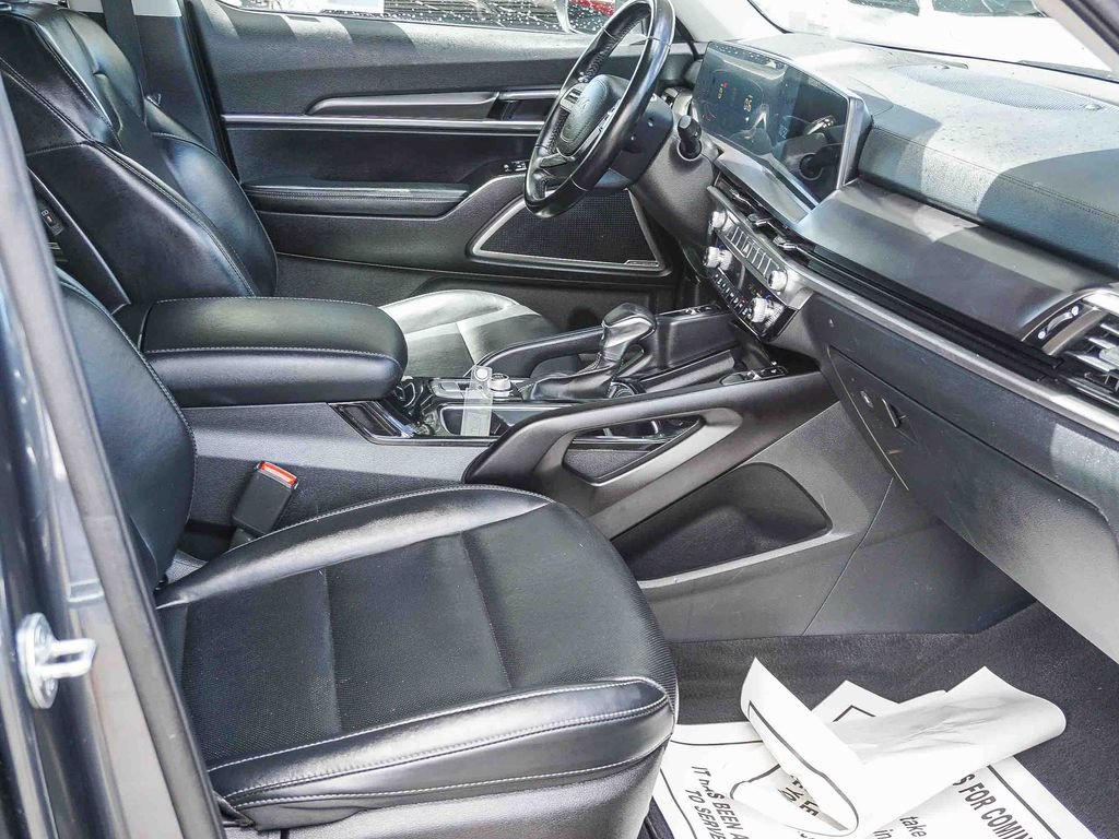 Certified 2023 Kia Telluride S AWD/4WD image 13