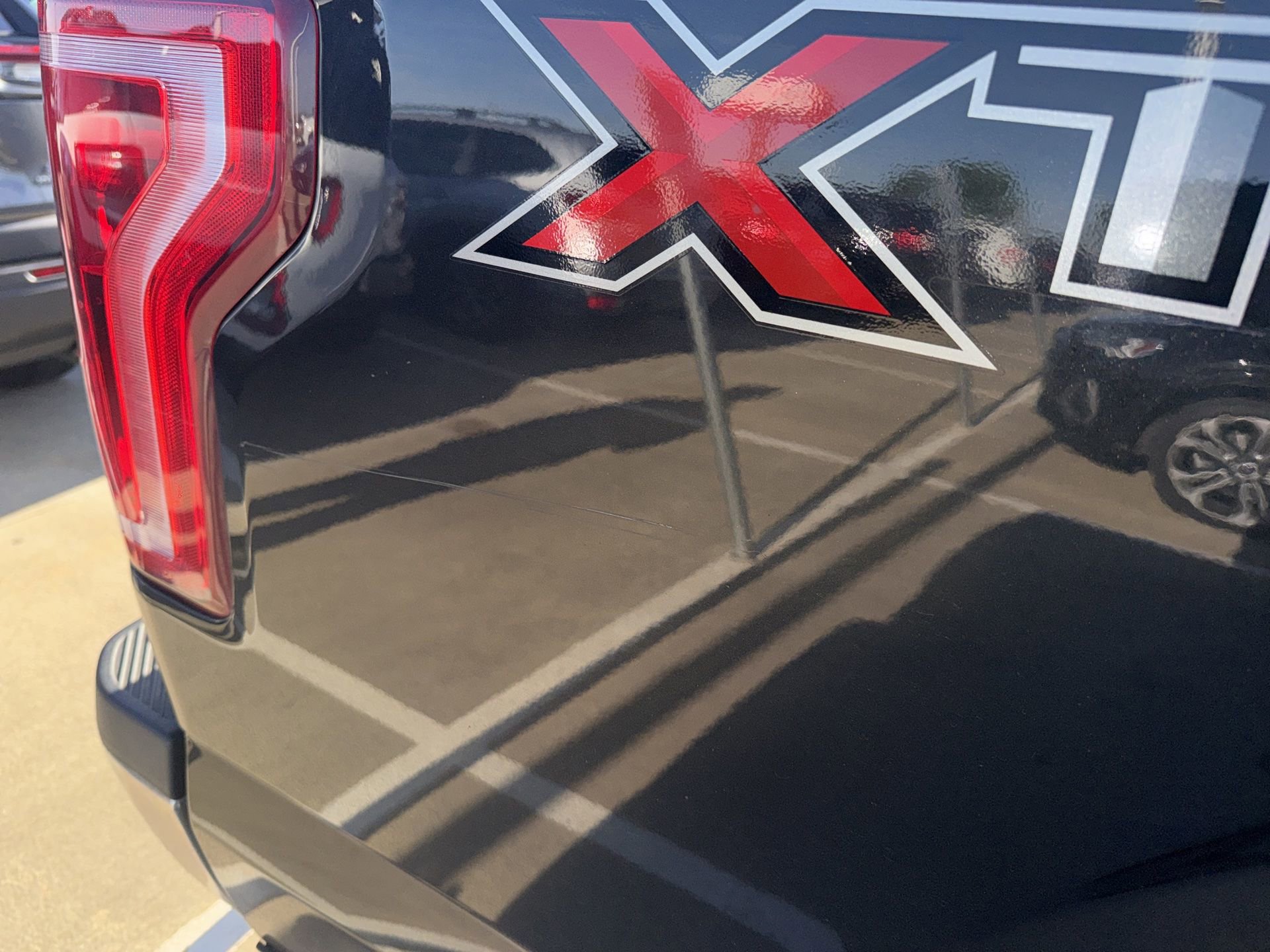 Used 2015 Ford F150 XLT w/ Equipment Group 301A Mid image 24