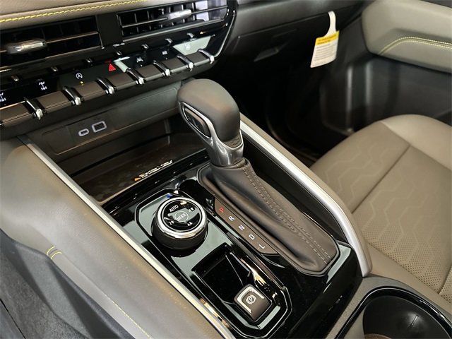 New 2025 Chevrolet Colorado ZR2 image 16