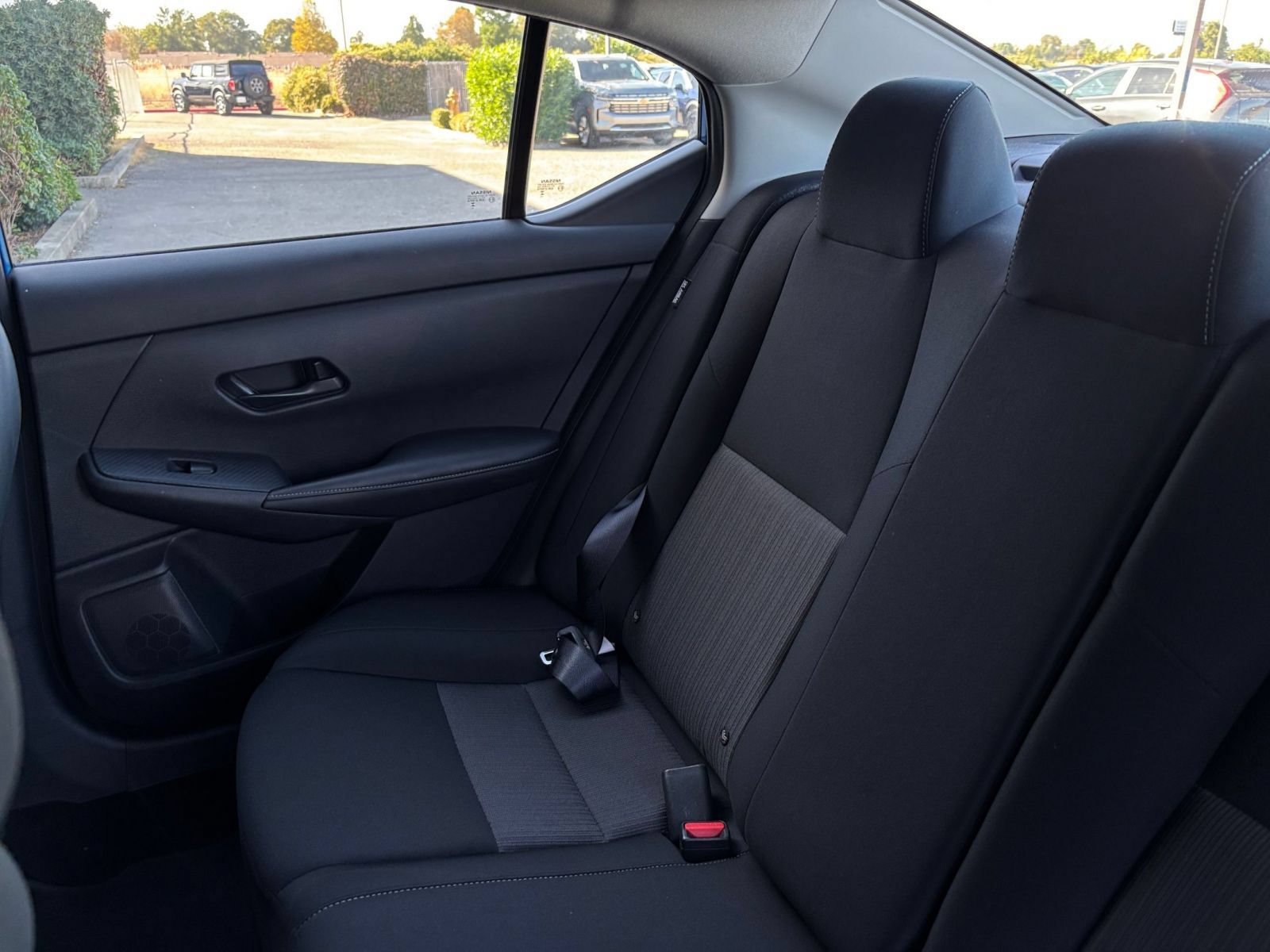 Used 2025 Nissan Sentra SV FWD image 37