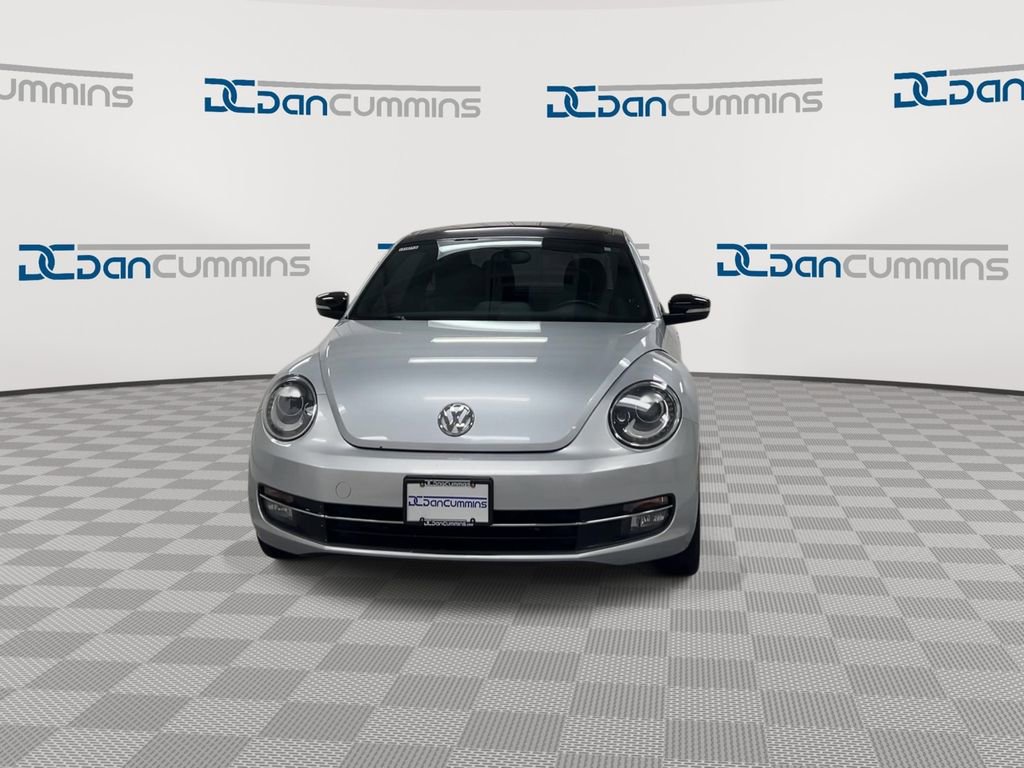 Used 2013 Volkswagen Beetle 2.0T image 3