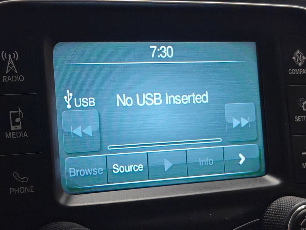 Used 2018 RAM 1500 Express w/ Express Value Package AWD/4WD image 28